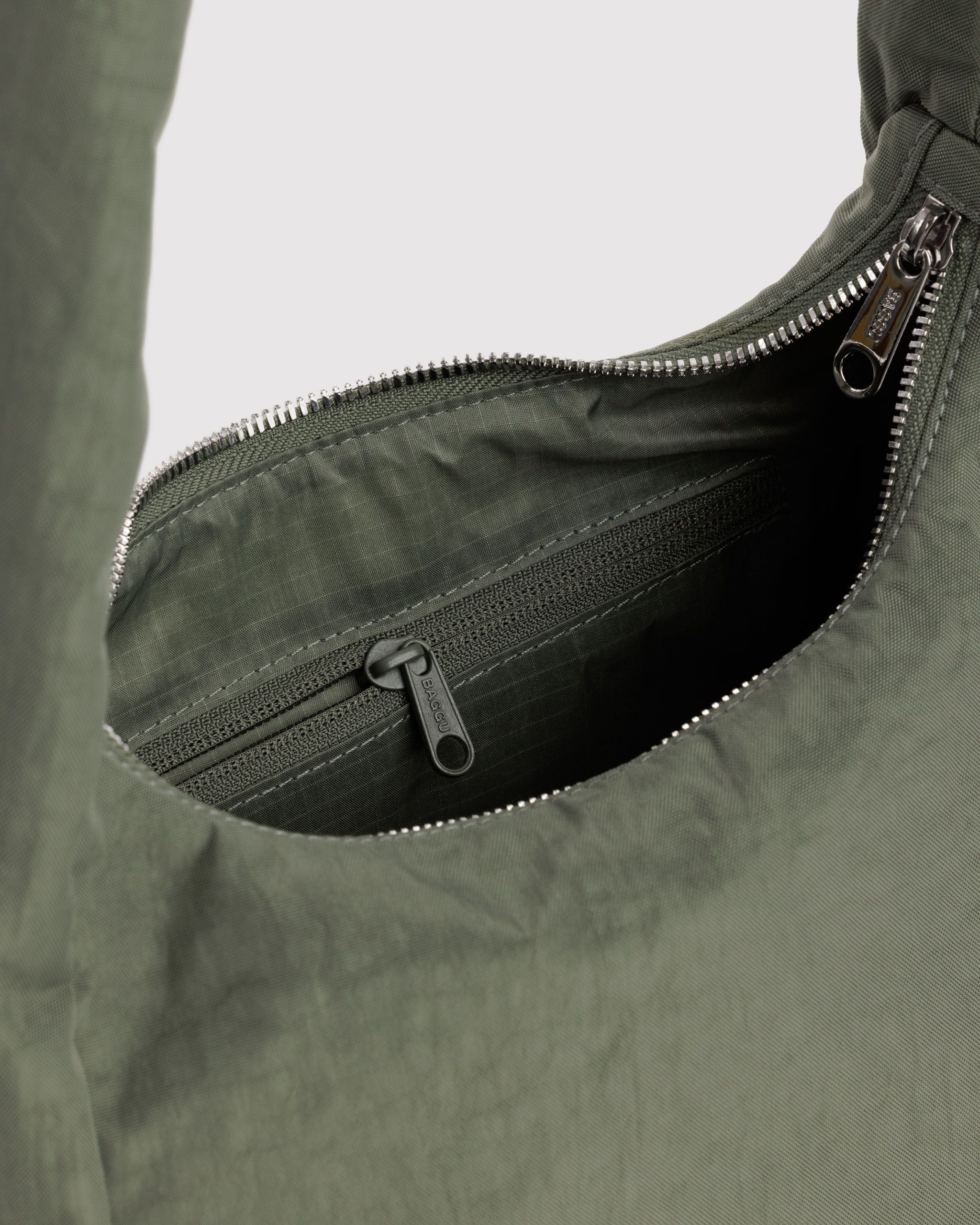 Small Nylon Meringue Bag - Caper