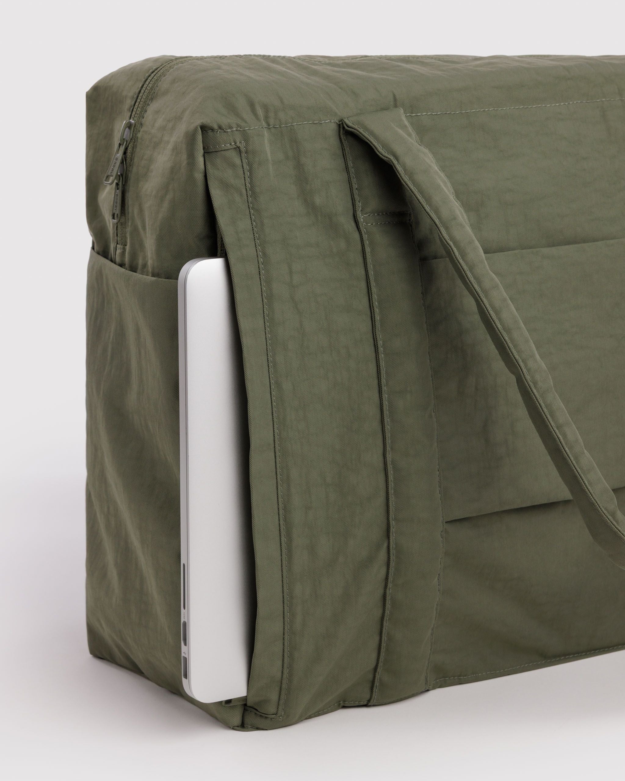 Cloud Carry-on - Caper