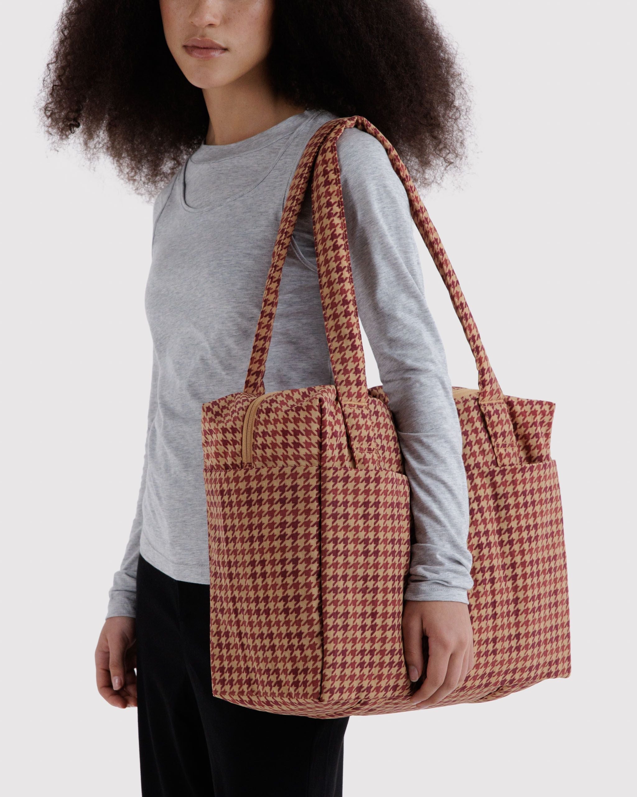 Small Cloud Carry-On - Tan Houndstooth